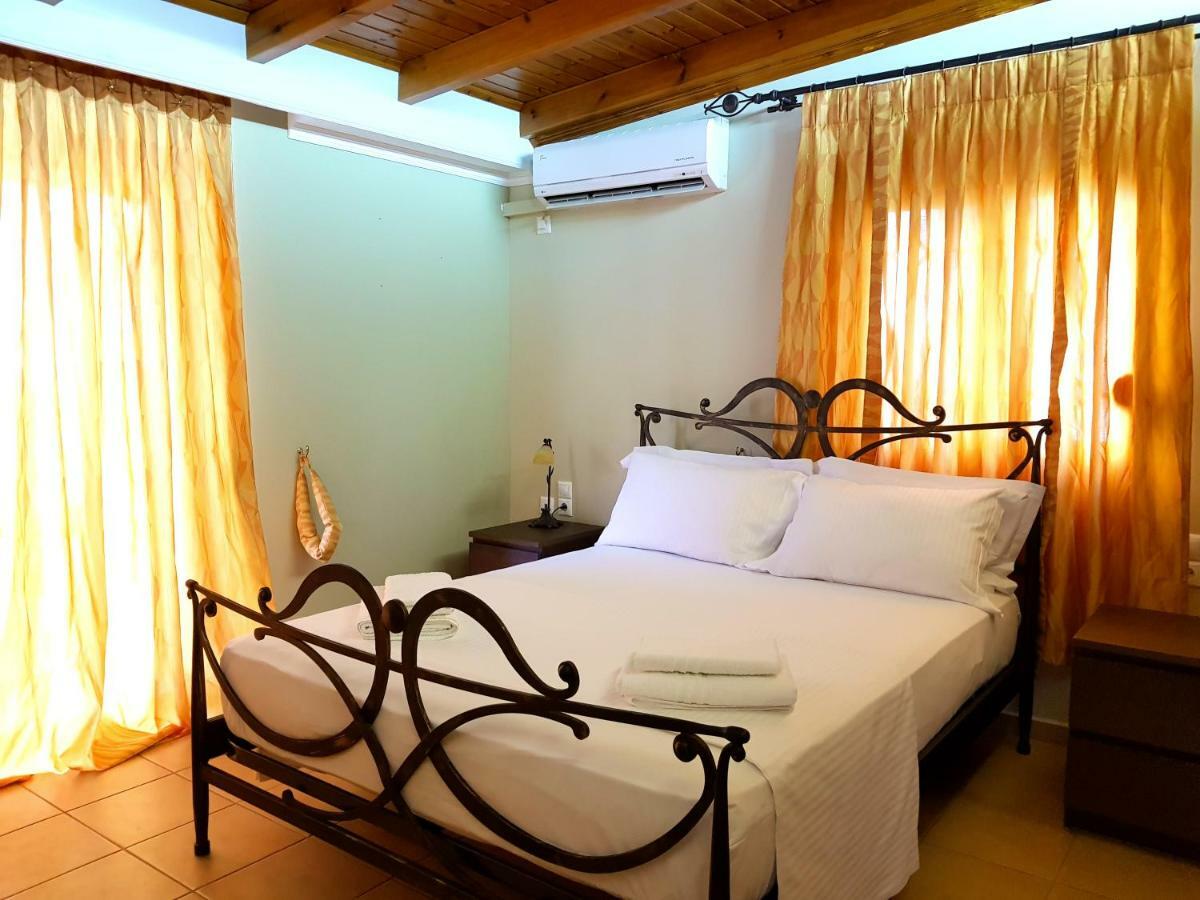 Villa Smeralda Saranda Kültér fotó